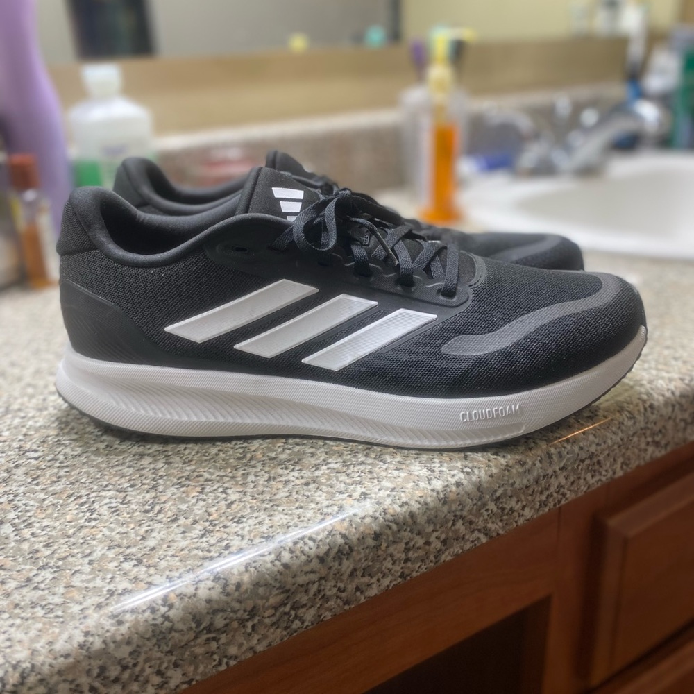 3 PAIRS OF ADIDAS RUNNING SHOES FOR THE PRICE OF 1…. $75